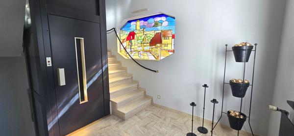 Maison - 11 pièces - 380 m² - PRESTIGE