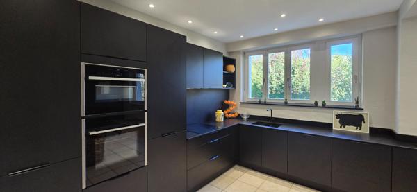 Maison - 11 pièces - 380 m² - PRESTIGE