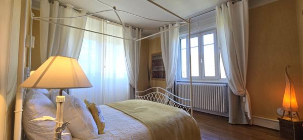 Maison - 11 pièces - 380 m² - PRESTIGE
