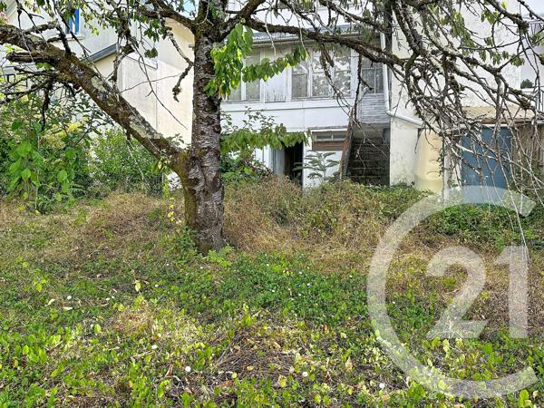 Maison à vendre  4 pièces - 97,52 m 2   PERIGUEUX  - 24