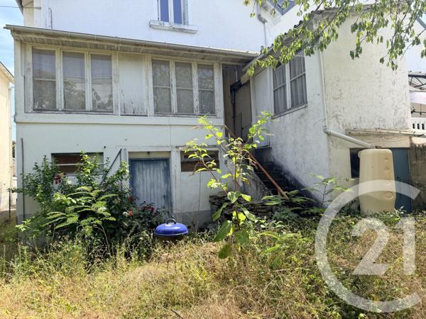 Maison à vendre  4 pièces - 97,52 m 2   PERIGUEUX  - 24