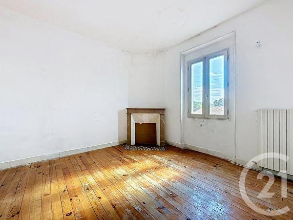 Maison à vendre  4 pièces - 97,52 m 2   PERIGUEUX  - 24