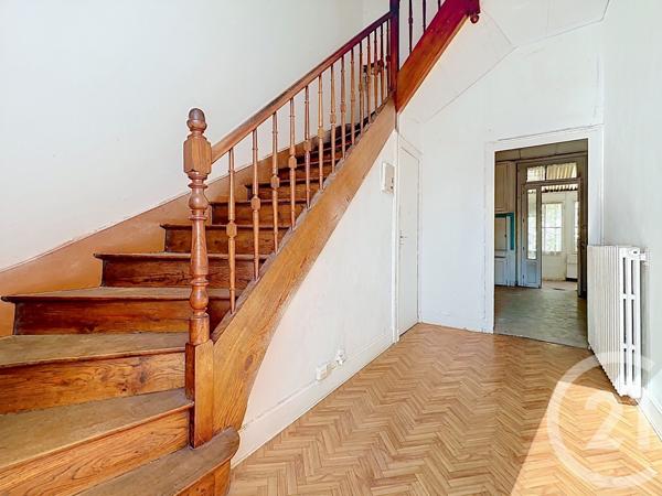 Maison à vendre  4 pièces - 97,52 m 2   PERIGUEUX  - 24