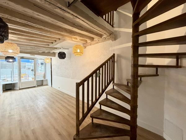 Location Murs commerciaux 90 m2 à Coulommiers