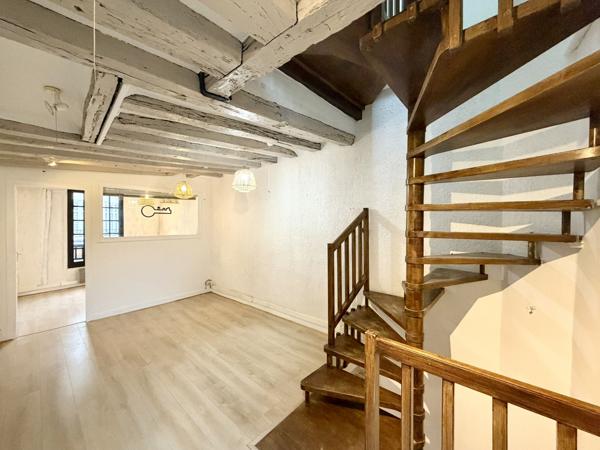 Location Murs commerciaux 90 m2 à Coulommiers