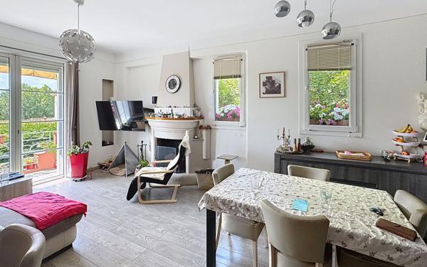 Maison à vendre    5 pièces • 122,63 m2 Fréjus