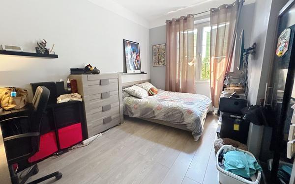 Maison à vendre    5 pièces • 122,63 m2 Fréjus