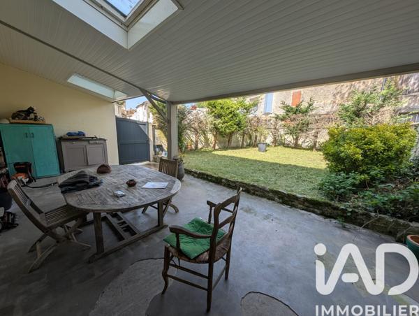 Maison à vendre 9 pièces 250 m² Saujon