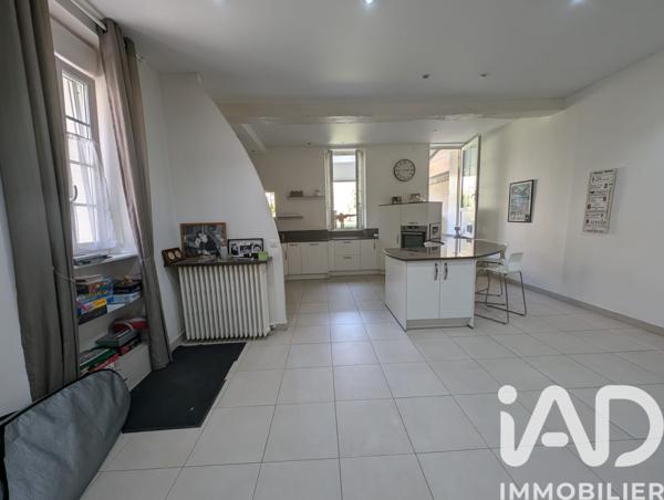 Maison à vendre 9 pièces 250 m² Saujon