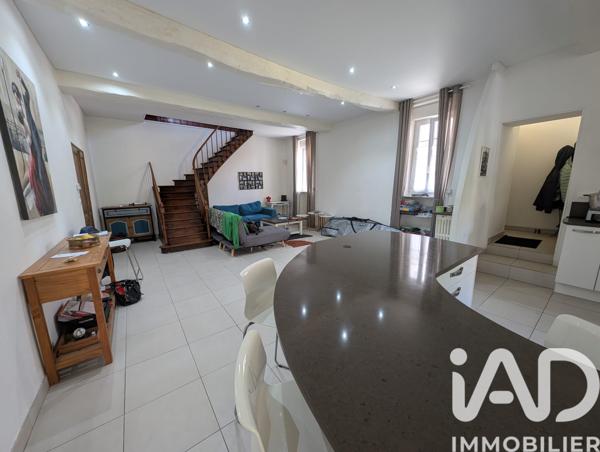 Maison à vendre 9 pièces 250 m² Saujon