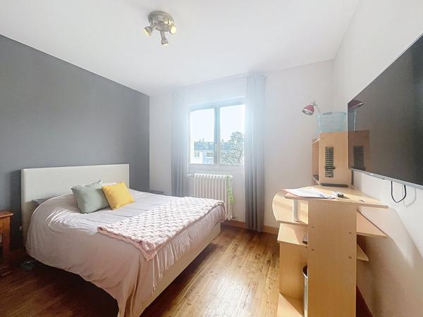 Maison familiale parfaitement entretenue à vendre au coeur des Ponts de Cé  - 3 chambres - Garage - Proche des commodités à pieds