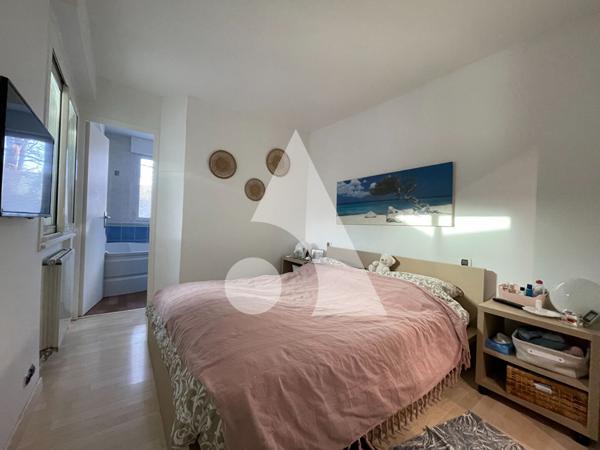 Maison 7 pièces 195 m2