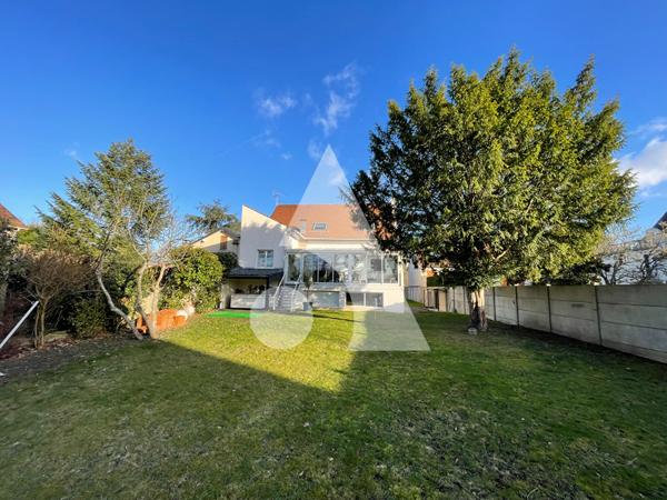Maison 7 pièces 195 m2