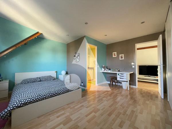 Maison 7 pièces 195 m2