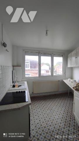 LAMBERSART APPARTEMENT Type 2 de 62 m², AU CACHET  PRESERVE (avec cave)