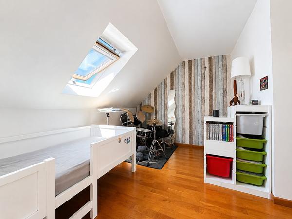 Maison 5 chambres à Bailly Romainvilliers