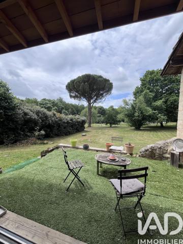 Maison à vendre 5 pièces 129 m² Saint-Genès-de-Lombaud
