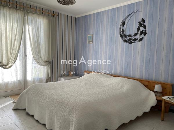 Maison à SAINT-PIERRE-D'OLERON, 17310 - 6 pièces 213m²