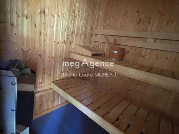 Maison à SAINT-PIERRE-D'OLERON, 17310 - 6 pièces 213m²