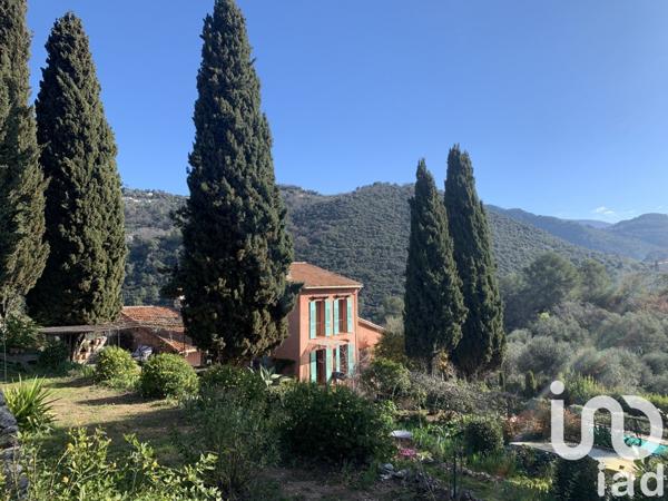 Maison à vendre 7 pièces 190 m² Le Broc