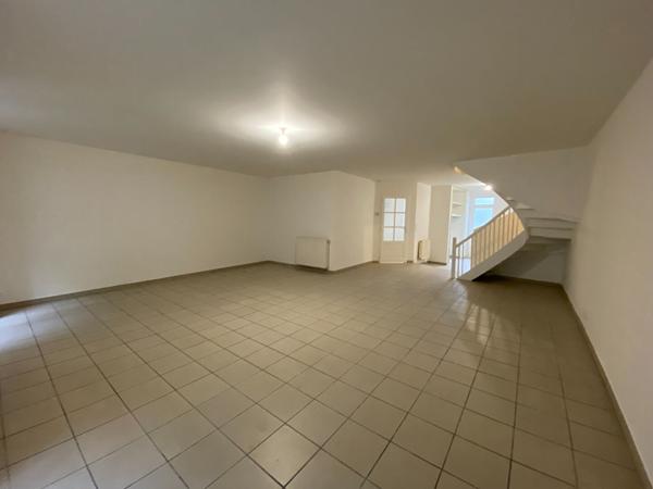 Maison entièrement rénovée ? Réf ARAVANI