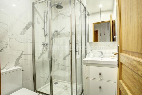 Appartement 5 pièces refait à neuf au calme avec balcon et vue