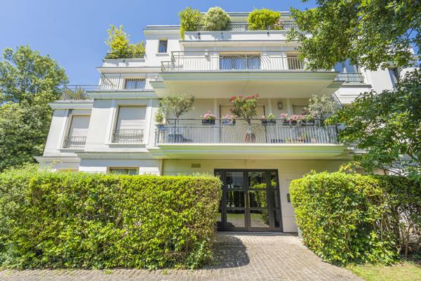 Appartement de prestige Garches 4 pièces 94 m2