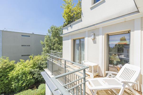 Appartement de prestige Garches 4 pièces 94 m2