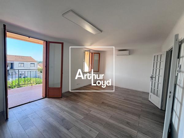 Bureaux à louer avec terrasse privative et parking à Nîmes Carémeau