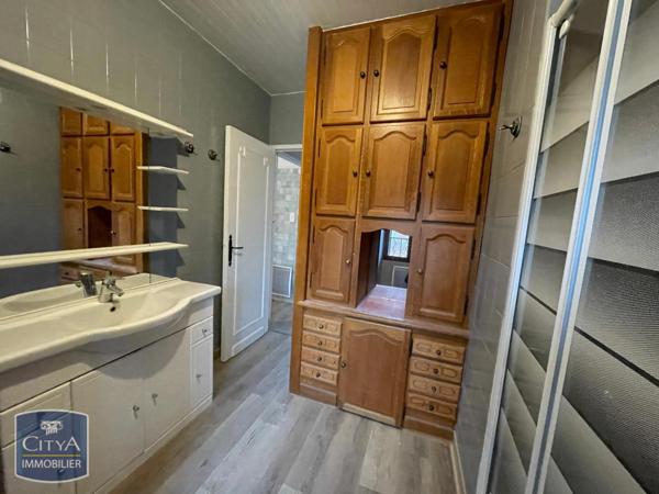 Appartement à louer 4 pièces 96.05m²