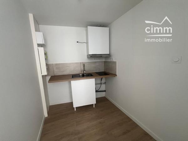 📍 À LOUER – LOCAL COMMERCIAL