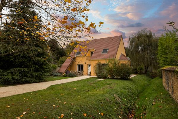 Maison familiale - 135m² - Terrain 786m² - Bréchamps, proche Nogent-le-Roi Nogent-le-Roi (28210)