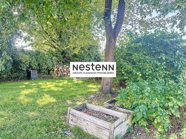 Maison 3 chambres, en pierre, bourg de Saint-Lyphard