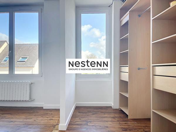 Maison 3 chambres, en pierre, bourg de Saint-Lyphard