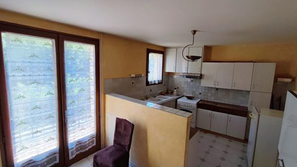 Maison de village sur les berges du Lot Livinhac le haut
