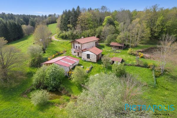 Maison de campagne en pierres