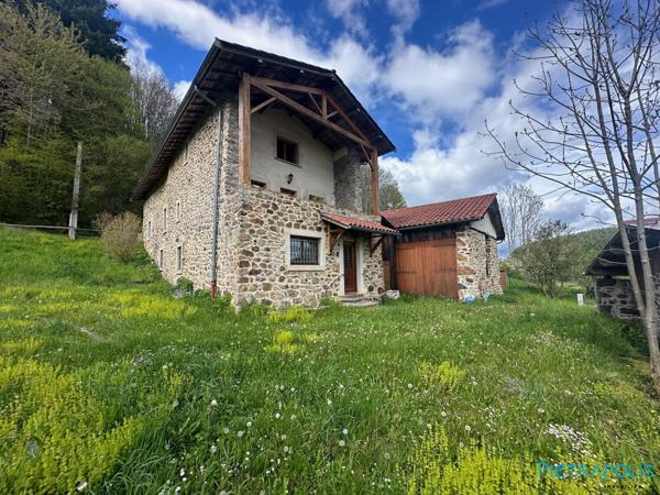 Maison de campagne en pierres