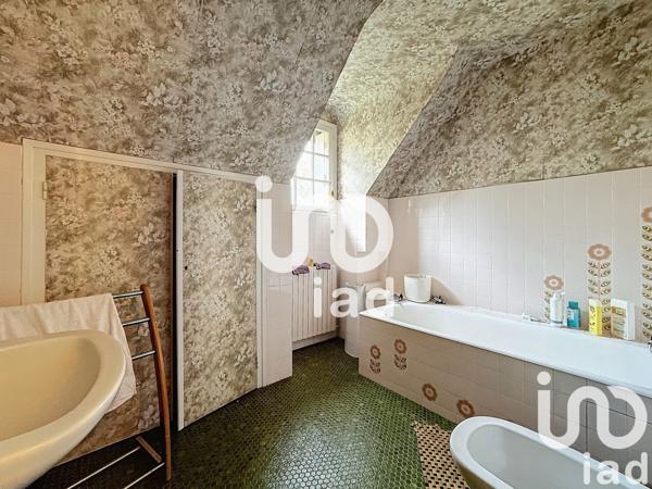 Maison 7 pièces de 170 m² à LE BONO (56400)