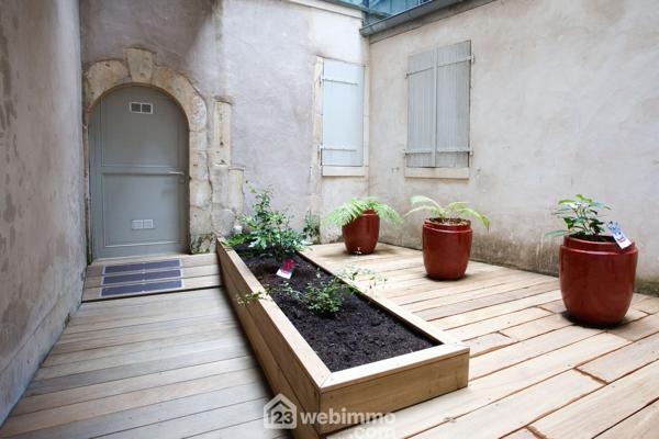 Appartement 91 m² à la rochelle 17000 17000