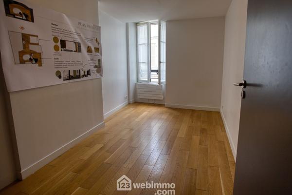 Appartement 91 m² à la rochelle 17000 17000