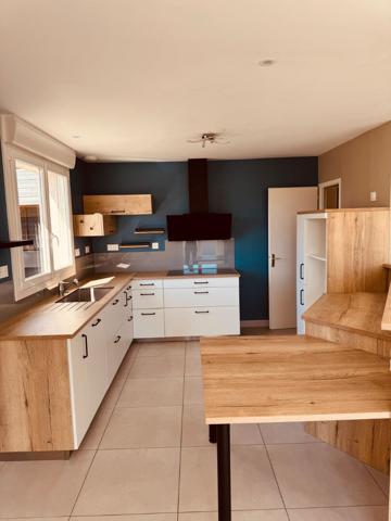 Maison Chatillon Sur Thouet 6 pièce(s) 137 m2