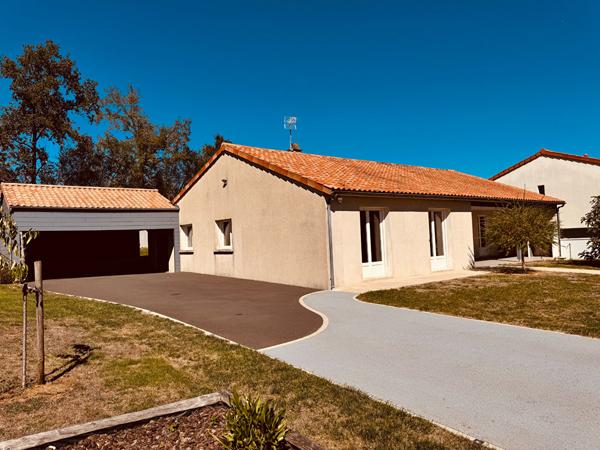Maison Chatillon Sur Thouet 6 pièce(s) 137 m2