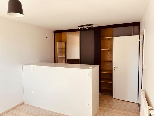 Maison Chatillon Sur Thouet 6 pièce(s) 137 m2