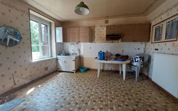 Maison à vendre    5 pièces •  Seigy