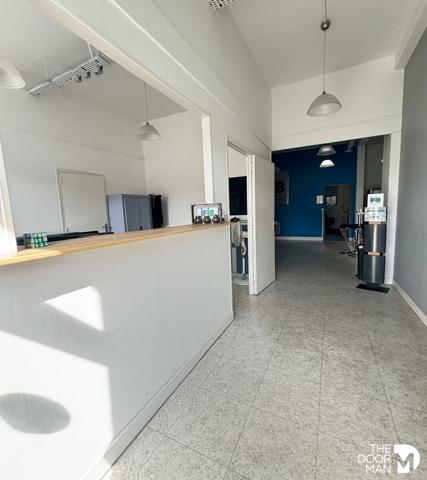 Bureau - À louer - 254 m² - RAMBOUILLET | The Door Man