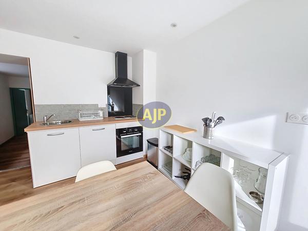 Appartement à vendre Paimboeuf - 2 pièces, 42m² avec 1 chambre(s) à 129 180€ - AJP Immobilier Pornic