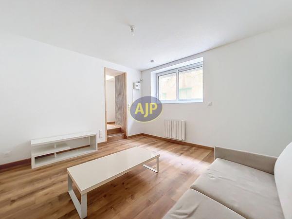 Appartement à vendre Paimboeuf - 2 pièces, 42m² avec 1 chambre(s) à 129 180€ - AJP Immobilier Pornic