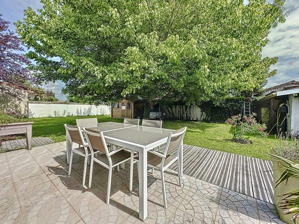 LA TESTE DE BUCH ! Maison 5 pièces de 151 m2 sur une parcelle de 809 m2 !