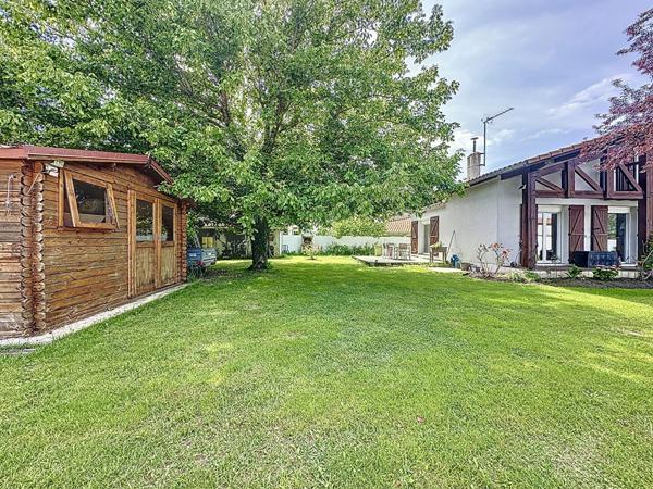 LA TESTE DE BUCH ! Maison 5 pièces de 151 m2 sur une parcelle de 809 m2 !