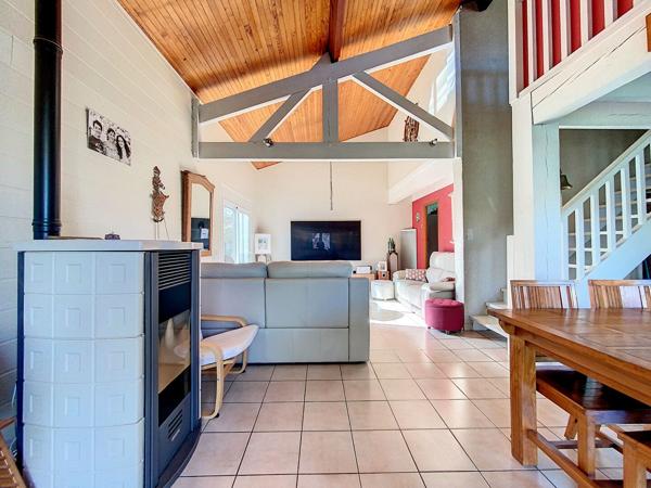 LA TESTE DE BUCH ! Maison 5 pièces de 151 m2 sur une parcelle de 809 m2 !